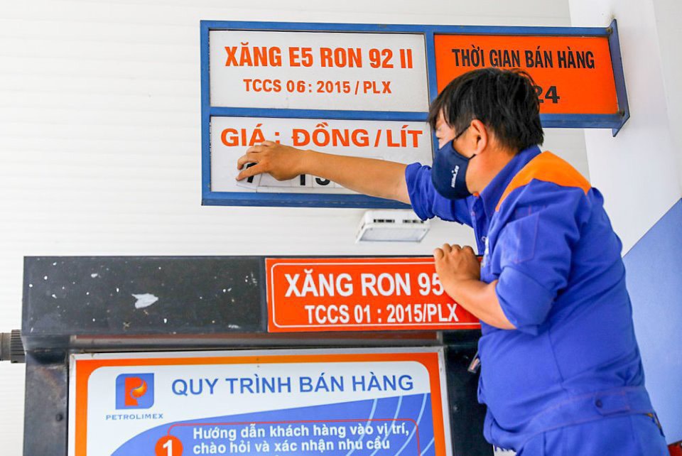Tình hình Giá Xăng Dầu Hiện tại