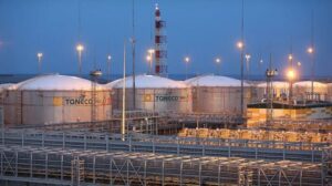 Nguyên nhân quyết định trở lại nhập khẩu dầu